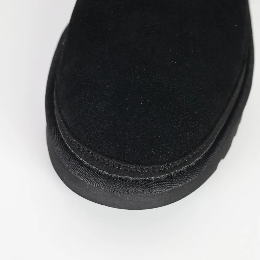 Copywriting price 💰660 Core recommendation Good price Platform foreign trade exclusive UGG Neumel Snapback men's snow boots 1118570 Foreign trade platform Z-exclusive high-end retail quality Produced by ten-year-old brand shoemaking foundry production line Pay attention to every detail Longfeng A-grade genuine sheep fur integrated Made in full compliance with the ZP process Size: 39 40 41 42 43 44